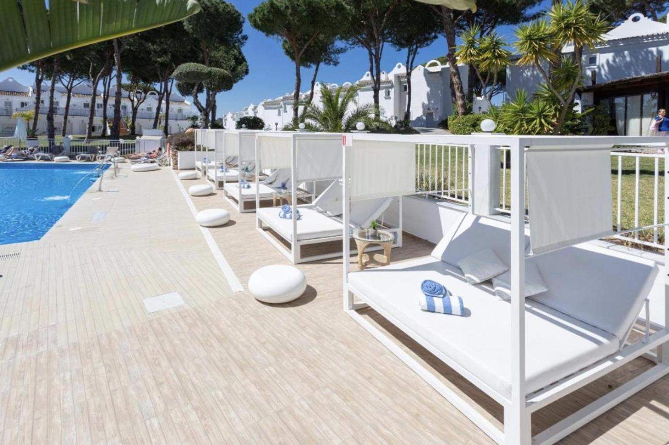 Private 2 Bedroom Flat In Vime La Reserva De Marbella * Sitio de Calahonda