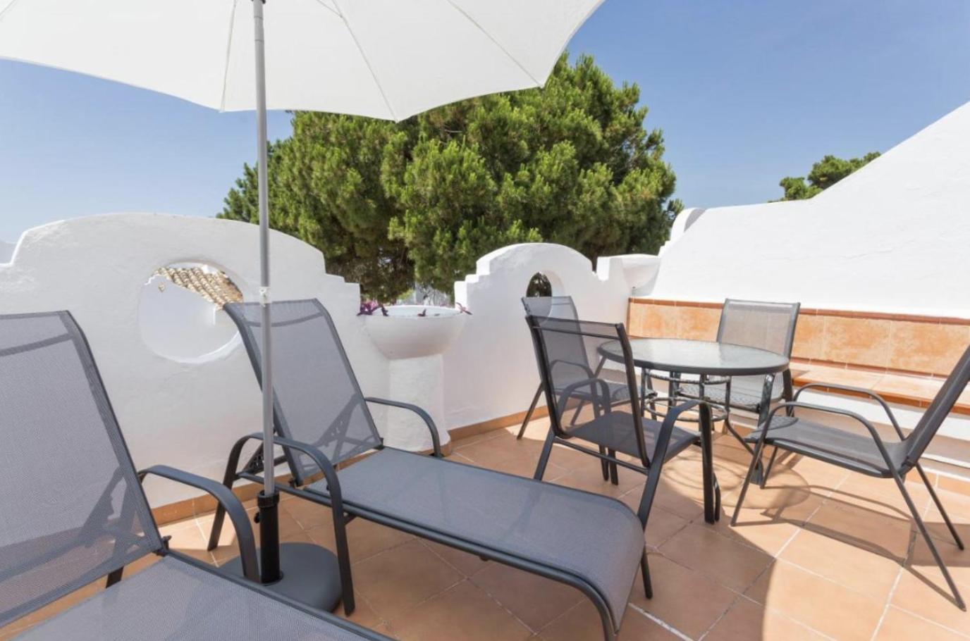 Private 2 Bedroom Flat In Vime La Reserva De Marbella *